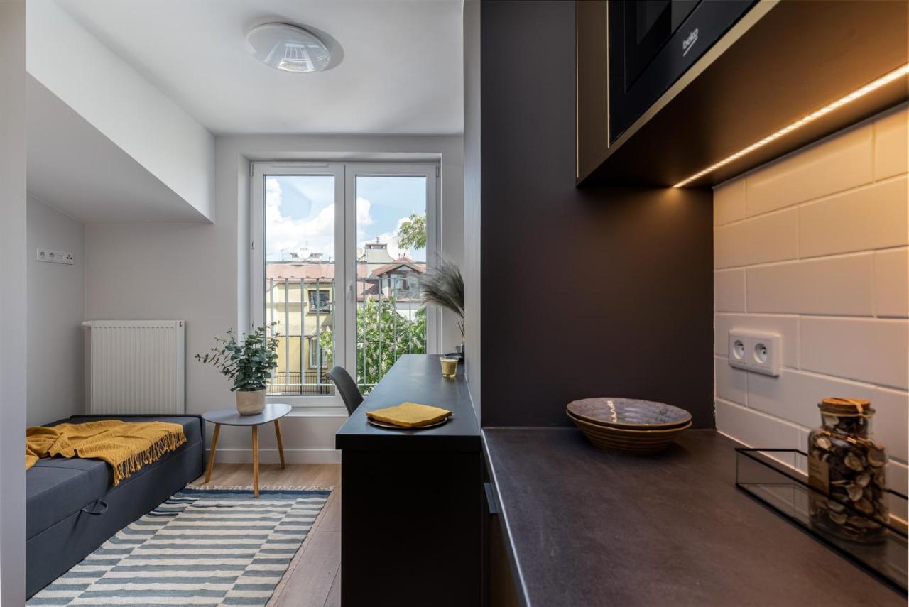 Smart Apartments - Old Town & Main Train Station - By Upstairs Krakau Exterior foto